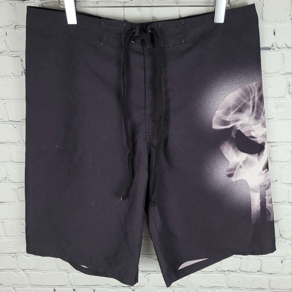 MARVEL COMICS | Punisher skull swim surf board shorts